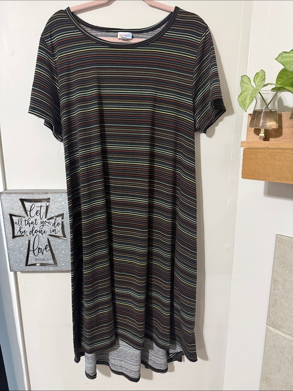 LuLaRoe Black Striped Short Sleeve Midi Dress